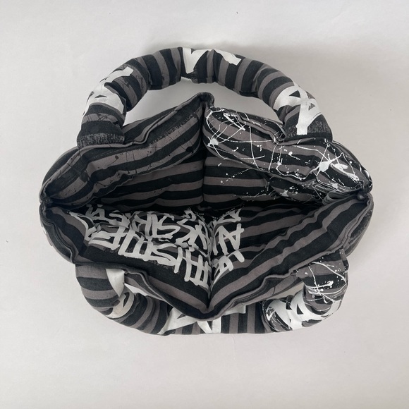 SOLD - Picture 3 of 6